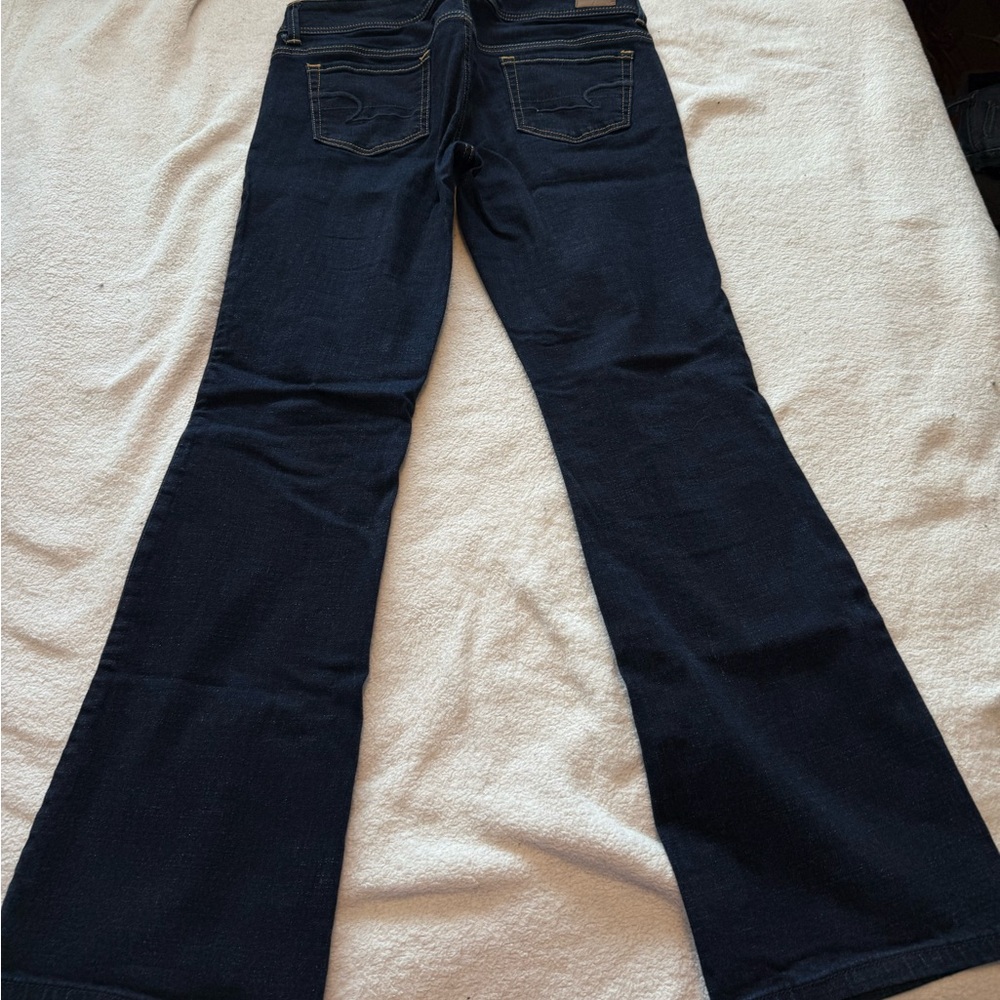 American Eagle Outfitters Women's Dark Blue Super Stretch Jeans - Picture 2 of 3